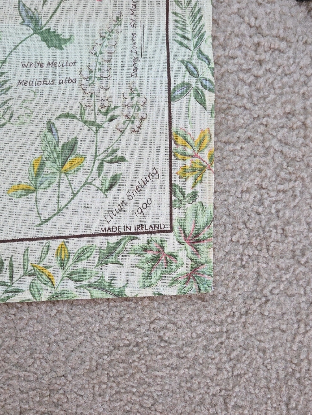 Vintage Irish Linen Tea Towel - Picture 6 of 9